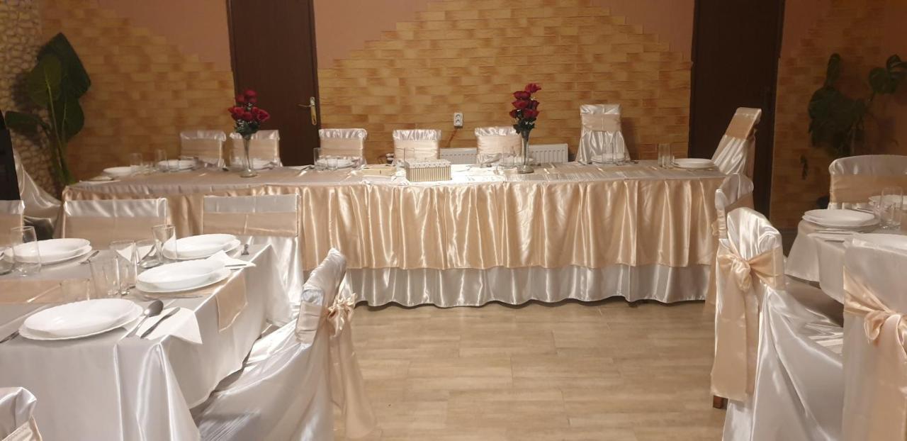 Casa De Vacanta Emd Ieşelniţa Extérieur photo