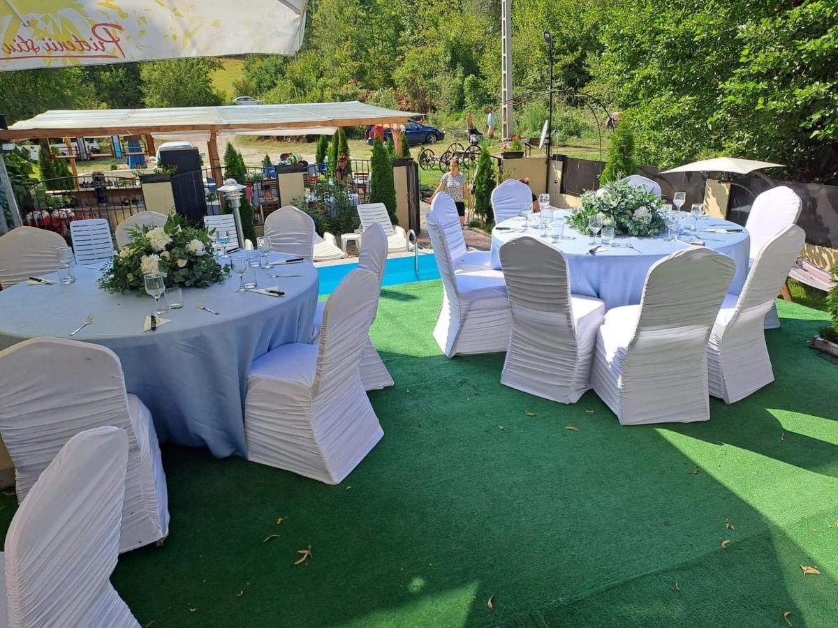 Casa De Vacanta Emd Ieşelniţa Extérieur photo
